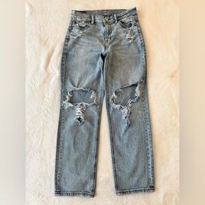 EUC American Eagle Outfitters Super Distressed Straight Leg Jeans